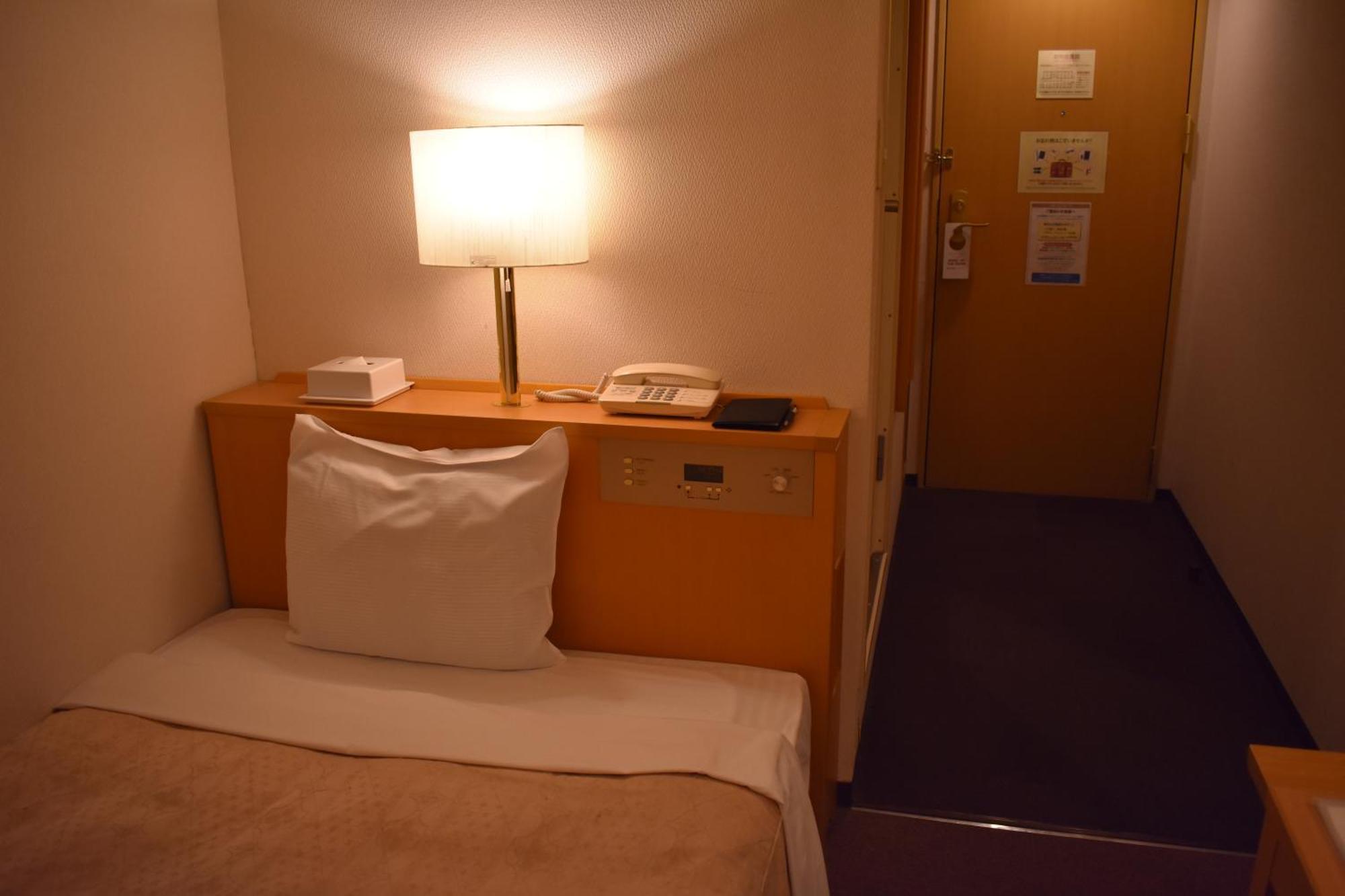 Hotel Crown Hills Toyokawa Экстерьер фото