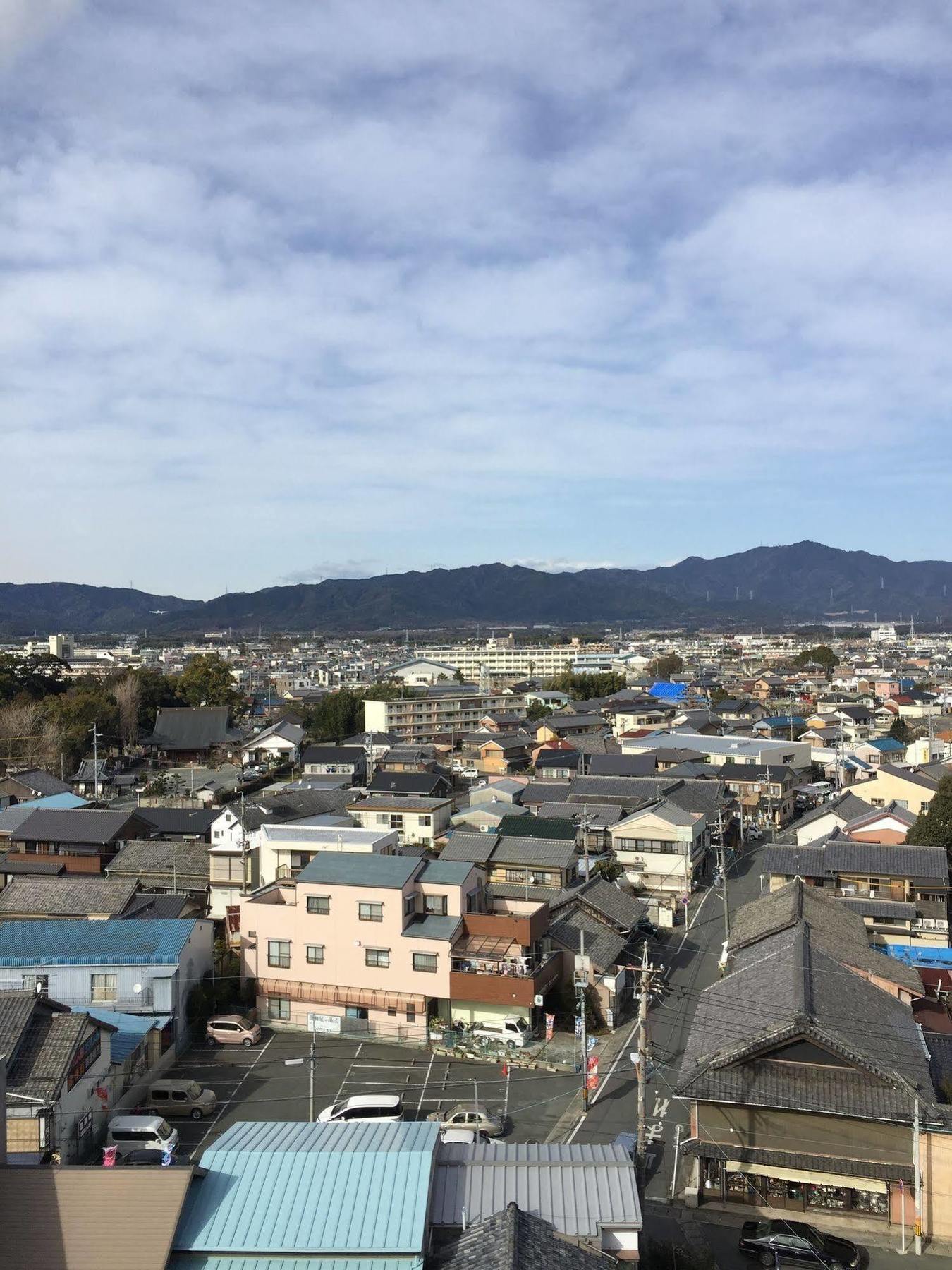 Hotel Crown Hills Toyokawa Экстерьер фото